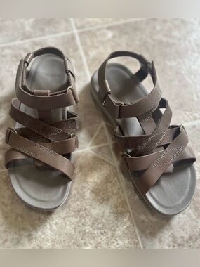 Merrell Kalari Leather Sandals Comfort Walking Travel